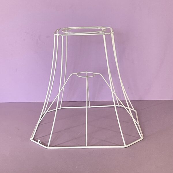 Lampskärmsstomme till bordslampa, höjd 24,5 cm