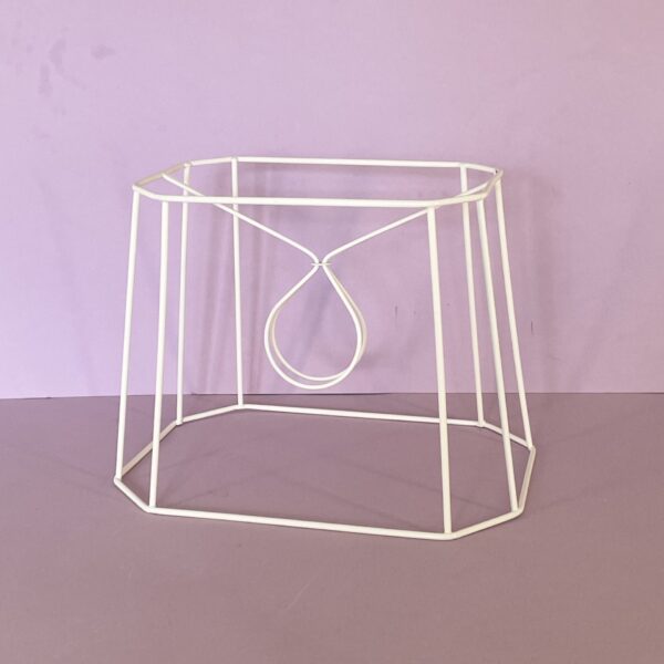 Lampskärmsstomme till bordslampa, höjd 15 cm
